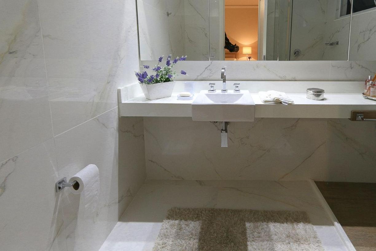 Apartamento Amplo, Exclusivo E Proximo Ao Mar De Copacabana Río de Janeiro